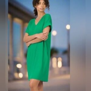 Versona Emerald Green V-Neck Mini Dress Womens‎ Size Medium